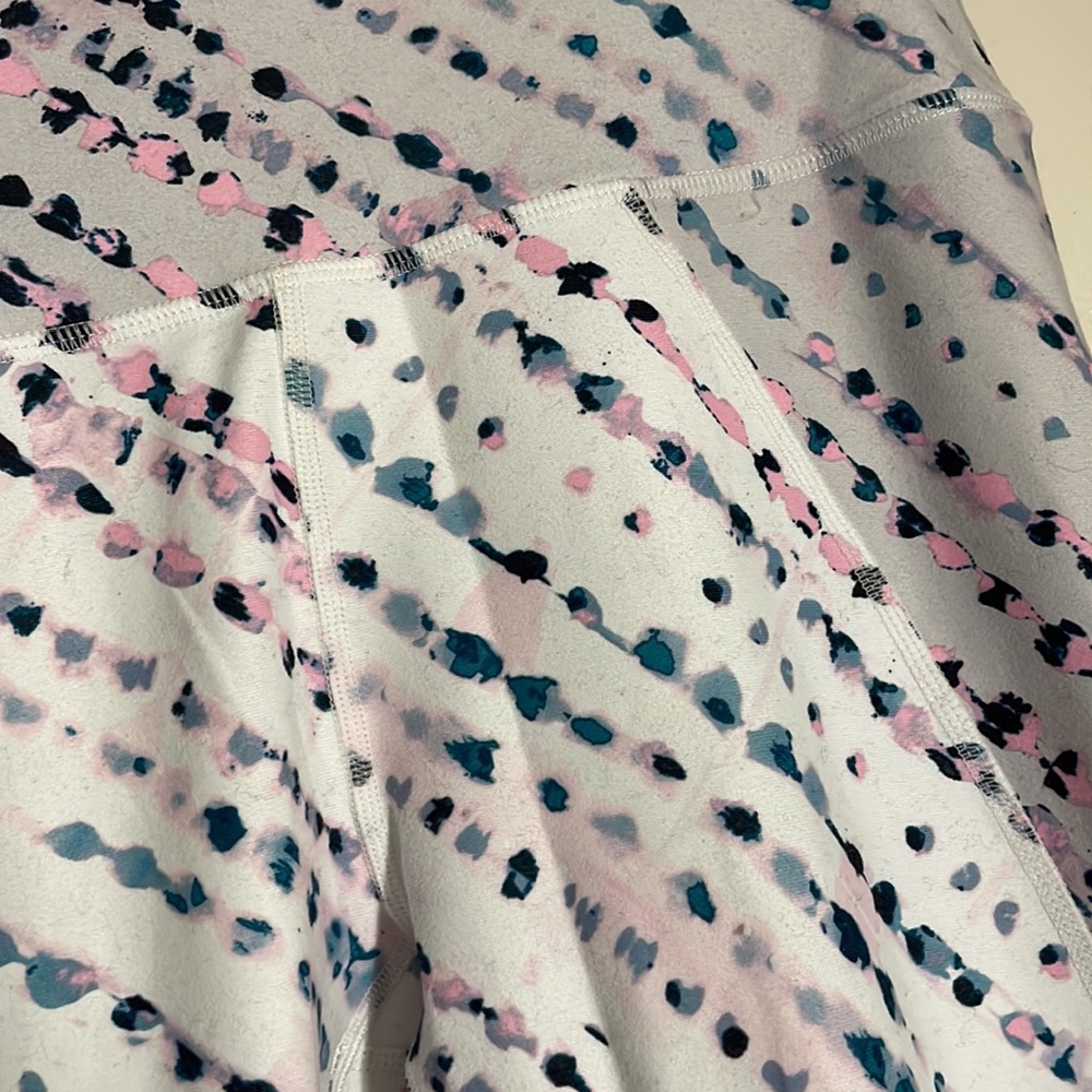 Fabletics leggings - Picture 2 of 3